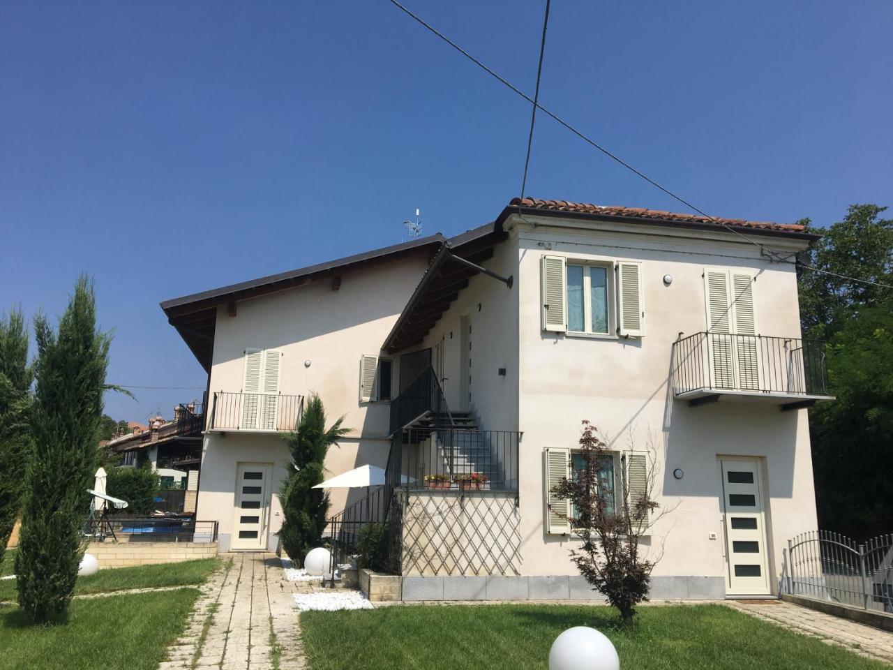 Home Holiday "Da Mamma" Алба Екстериор снимка