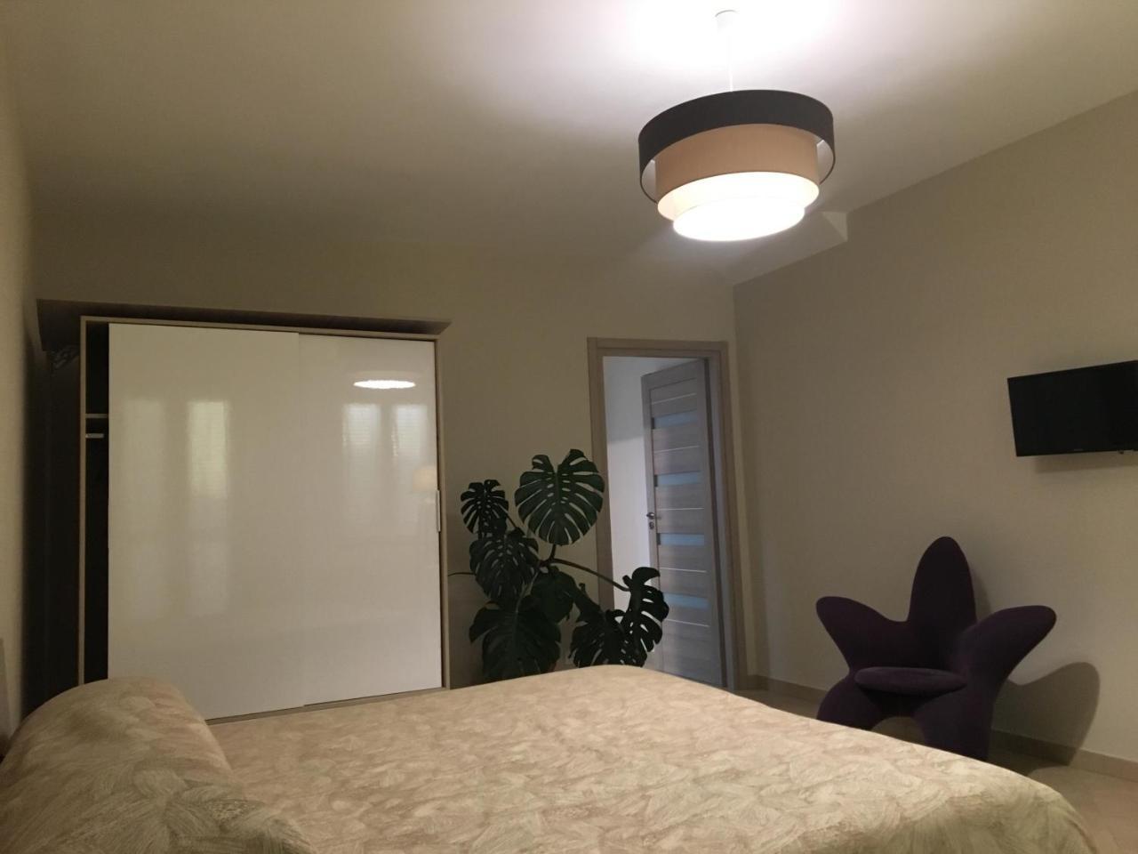 Home Holiday "Da Mamma" Алба Екстериор снимка